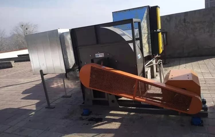 油煙凈化專用風機 改造后3 油煙凈化專用風機 改造后3